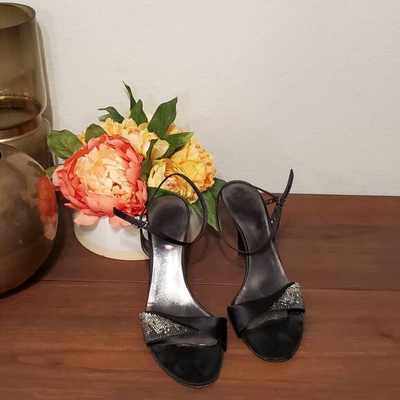 Giorgio Armani Satin and Rhinestone Heels Sz 40 - Picture 1 of 7